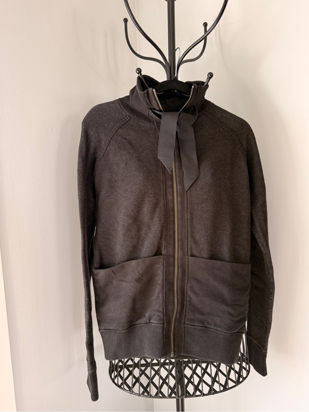 lululemon athletica Women's Black Full-Zip Knit Jacket